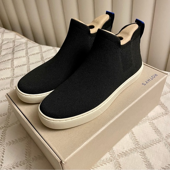 Rothy’s Slip-on Comfort Sneaker, black, knit, size 7, 7.5, 9 - Picture 4 of 11